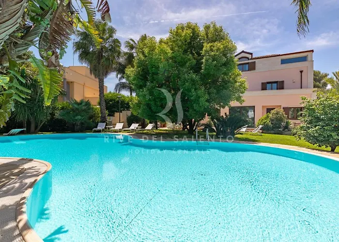 Villa Rapolla by RivedelSalento Lecce